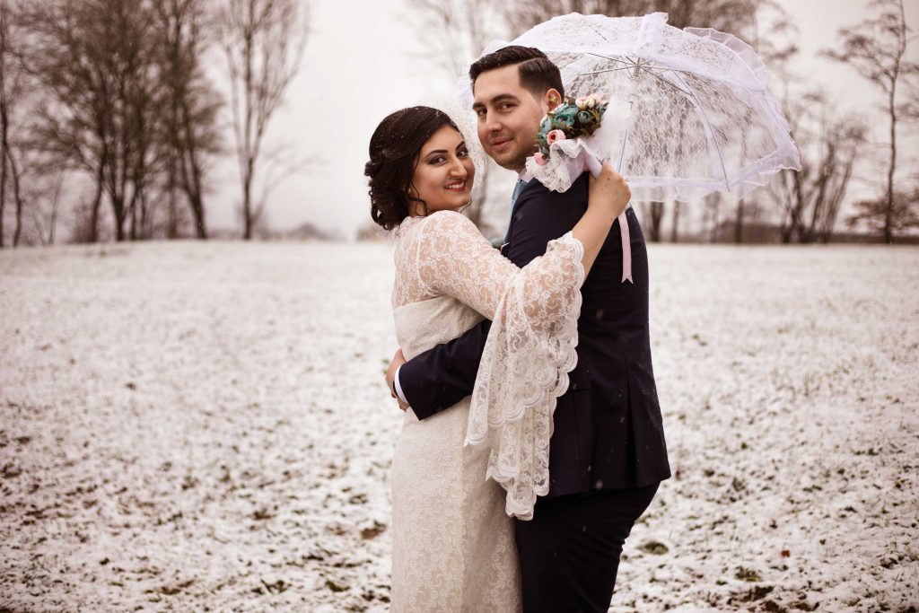 Brautpaar Shooting im Schnee